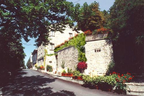 Hotel La Rocca Gubbio Exterior photo