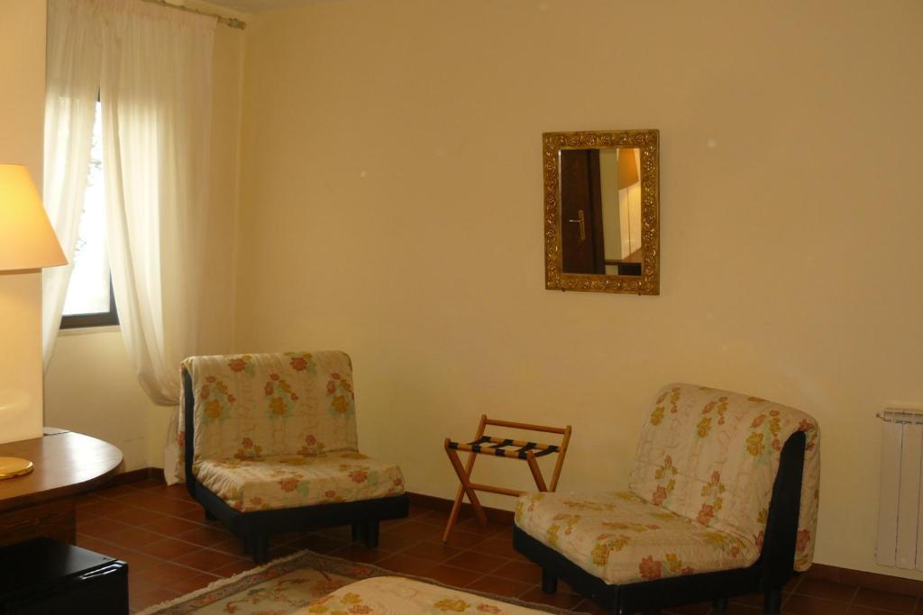 Hotel La Rocca Gubbio Room photo